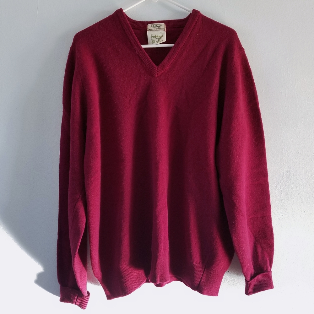Vintage L.L. Bean lambswool v-neck sweater XL